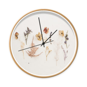 Klok droogbloemen houtlook frame zwarte wijzers - Dutch Sprinkles